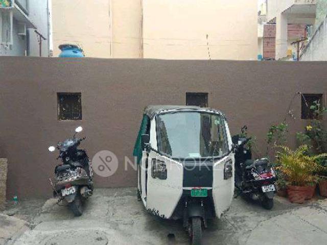 House for sale in Bangalore North, Cox Town - Bangalore