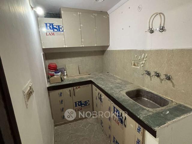 House for sale in East Delhi, Deri