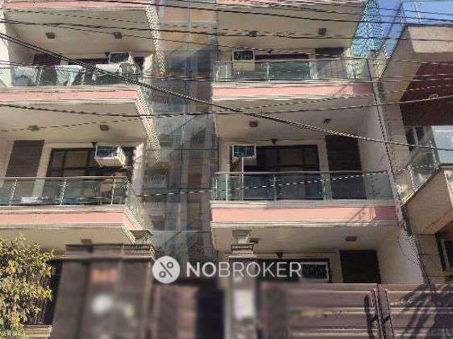 House for sale in Hariana