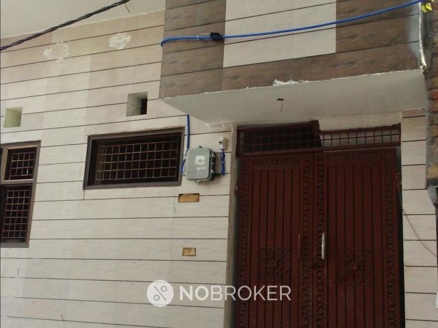 House for sale in North West Delhi, Deri