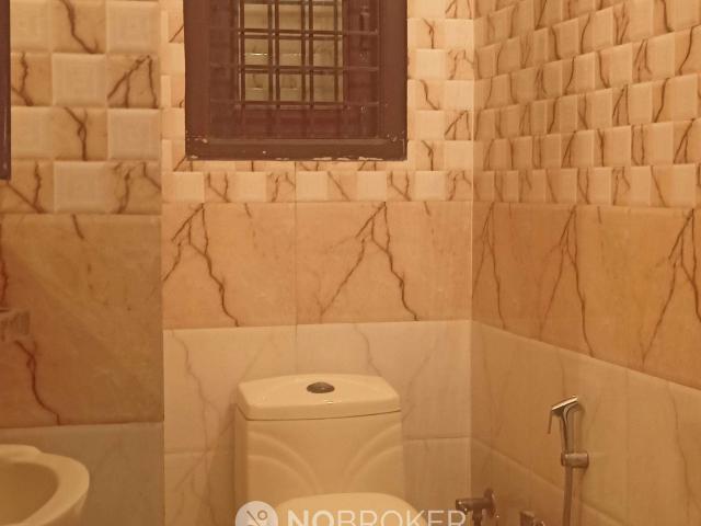 House for sale in West Delhi, Deri