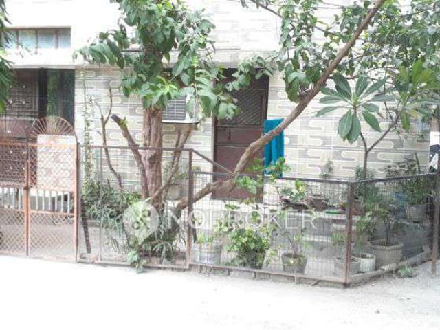 House for sale in North Delhi, Deri