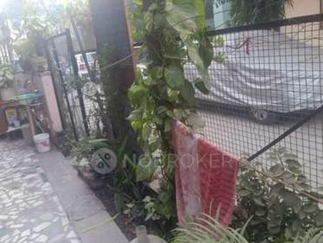 House for sale in North West Delhi, Deri
