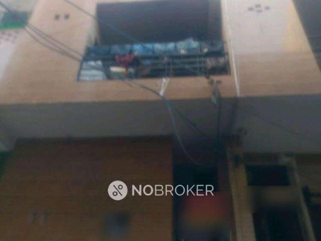 House for sale in North Delhi, Deri