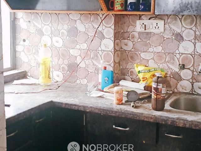 House for sale in North Delhi, Deri