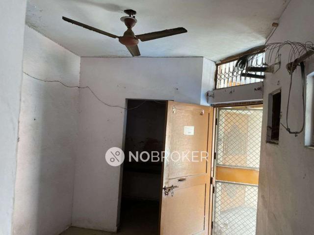 House for sale in Hariana