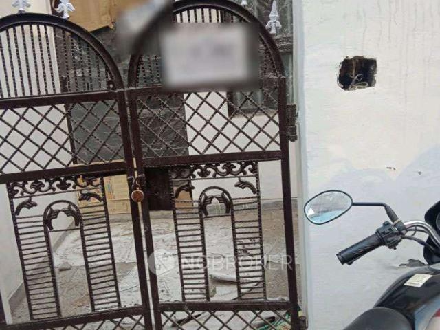 House for sale in Hariana