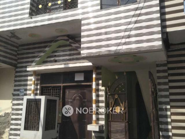 House for sale in Hariana