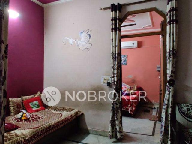 House for sale in Hariana