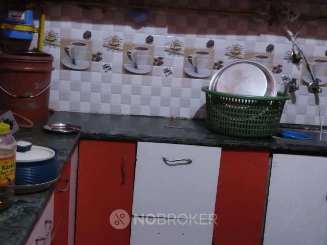 House for sale in North Delhi, Deri