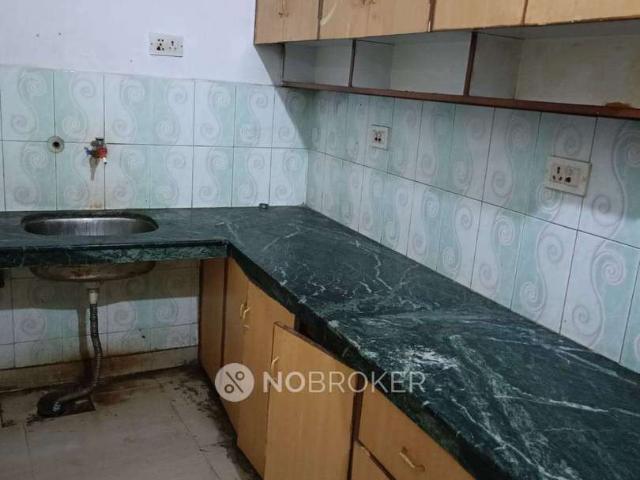 House for sale in West Delhi, Deri