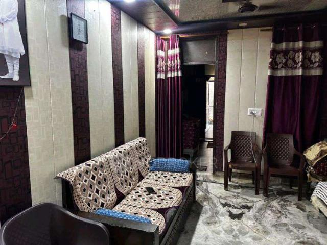 House for sale in West Delhi, Deri