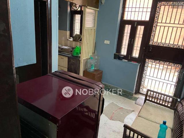 House for sale in West Delhi, Deri