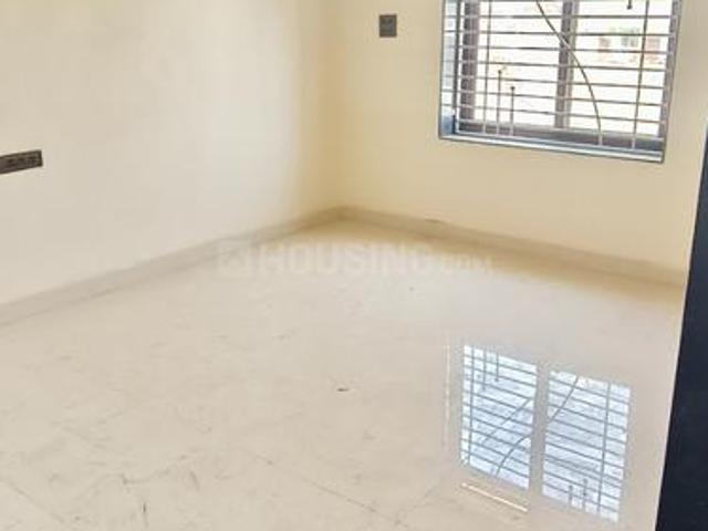 Flat for rent in Madya