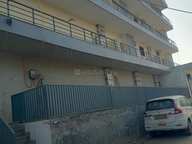 Flat for rent in South Delhi, Deri