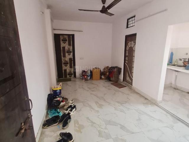 Flat for rent in North Delhi, Deri