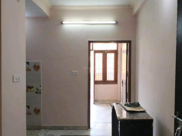 Flat for rent in Deri