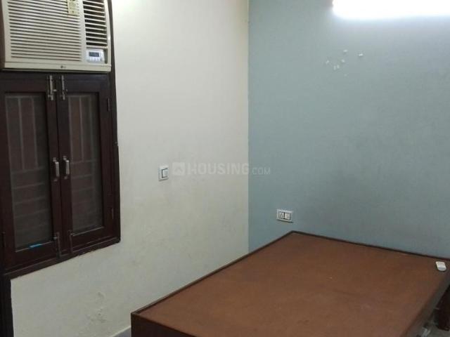 Flat for rent in West Delhi, Deri