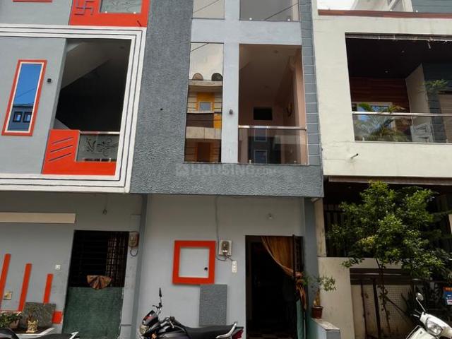 Flat for rent in Madya