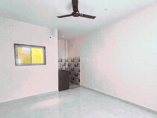 Flat for rent in Madya