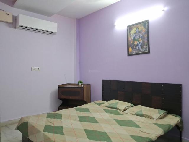 Flat for rent in South West Delhi, Deri