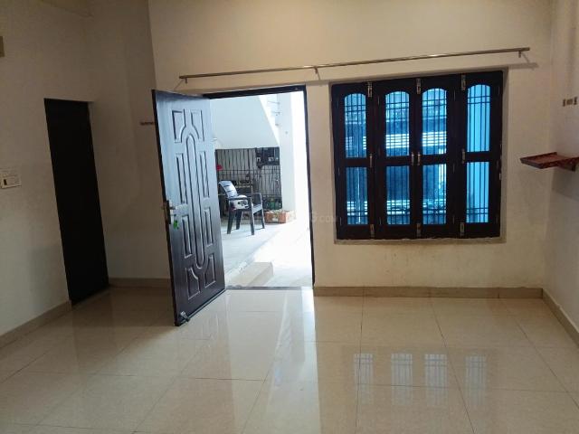 Flat for rent in Varanasi