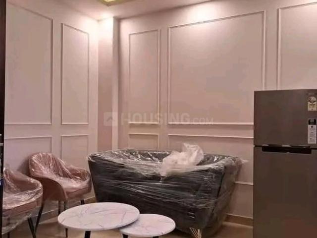 Flat for rent in South Delhi, Deri