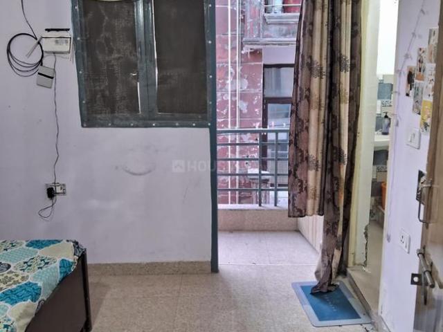 Flat for rent in South Delhi, Deri