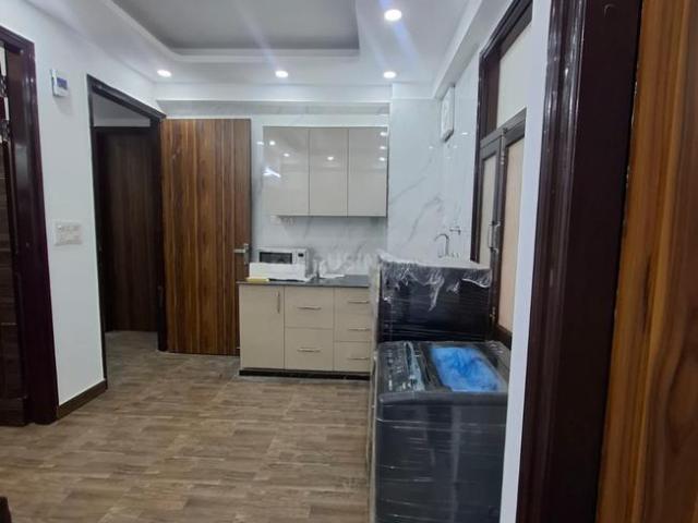 Flat for rent in South Delhi, Deri