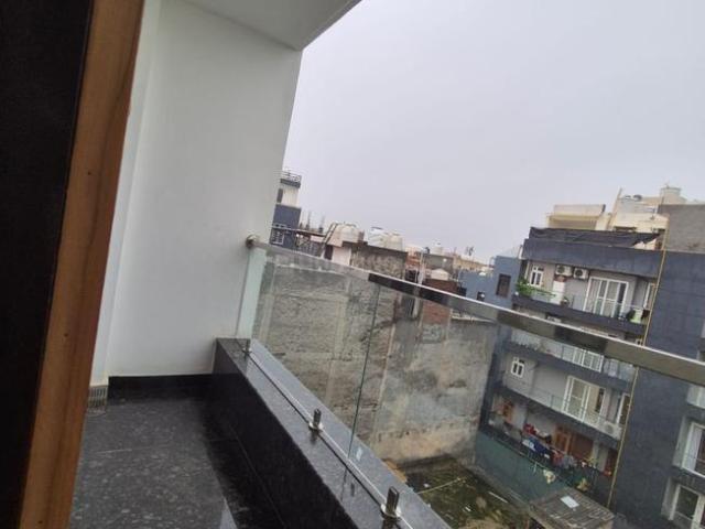Flat for rent in Chhattarpur, Delhi