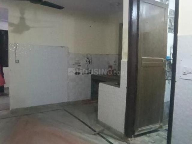 Flat for rent in South West Delhi, Deri