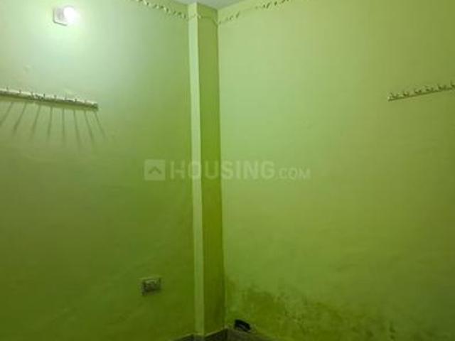 Flat for rent in South West Delhi, Deri