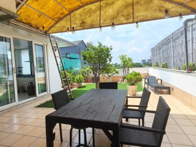 Flat for rent in Defence Colony, Delhi