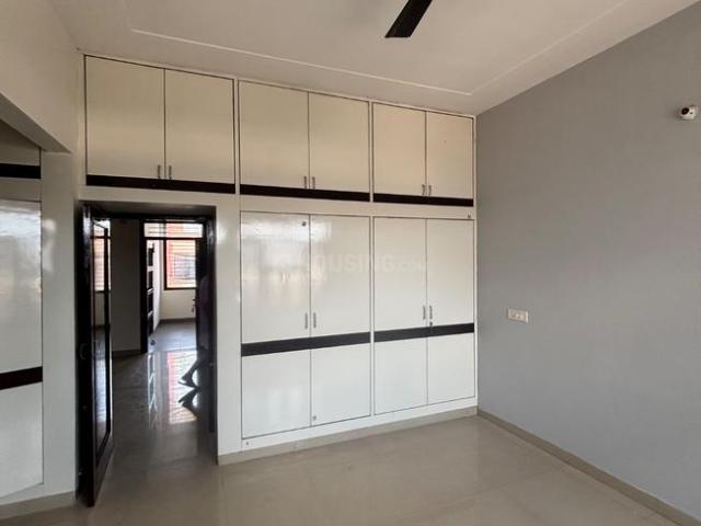 Flat for rent in Zirakpur, Punjab