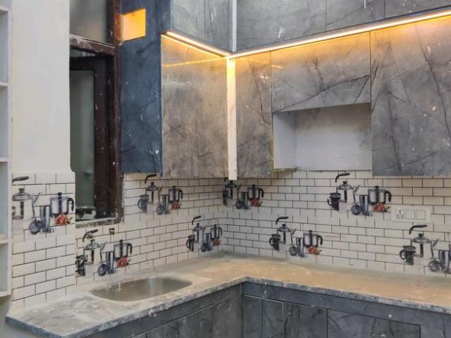 Flat for sale in North East Delhi, Vasundhara - Delhi