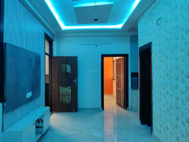 Flat for sale in North East Delhi, Deri