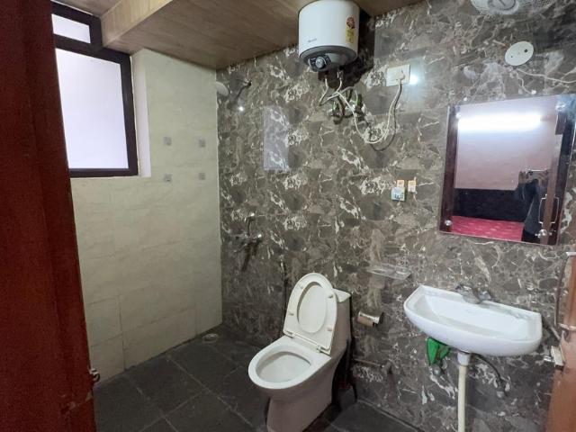 Flat for rent in Hariana