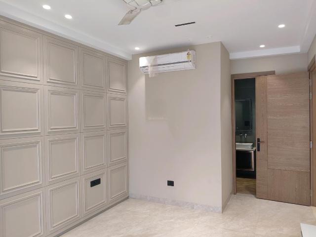 Flat for rent in Hariana