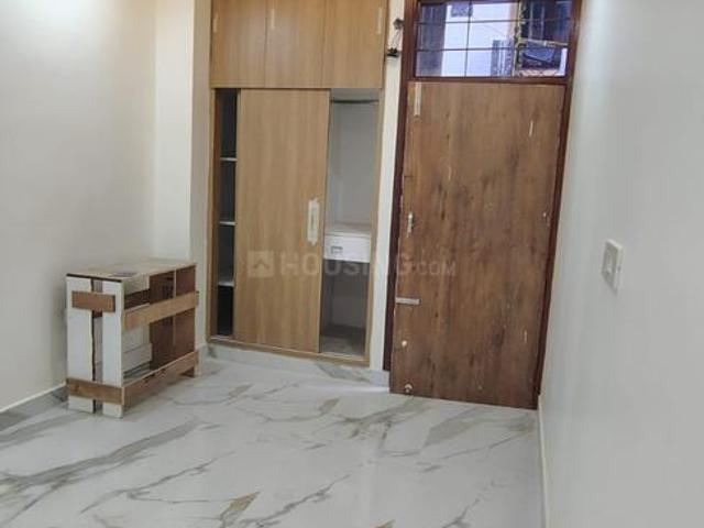 Flat for rent in West Delhi, Deri