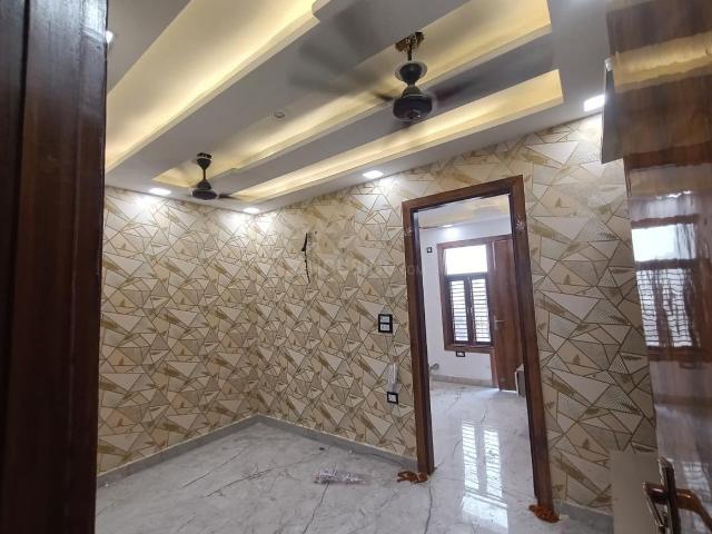 Flat for rent in West Delhi, Deri