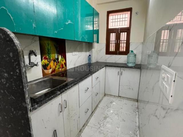 Flat for rent in West Delhi, Deri