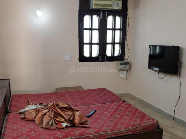 Flat for rent in Deri