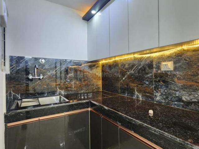 Flat for rent in South Delhi, Deri