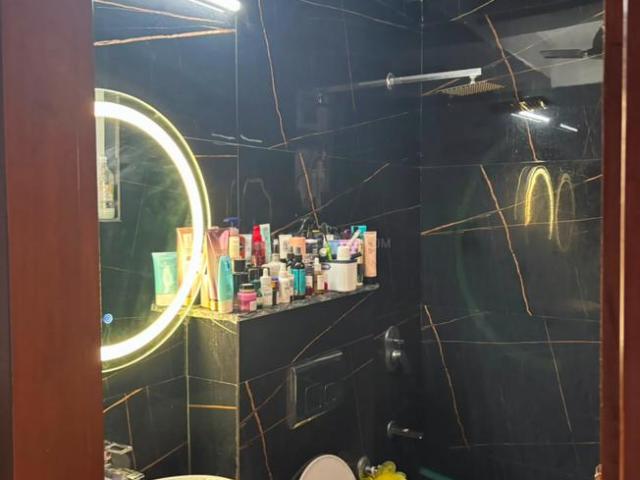 Flat for rent in South Delhi, Deri