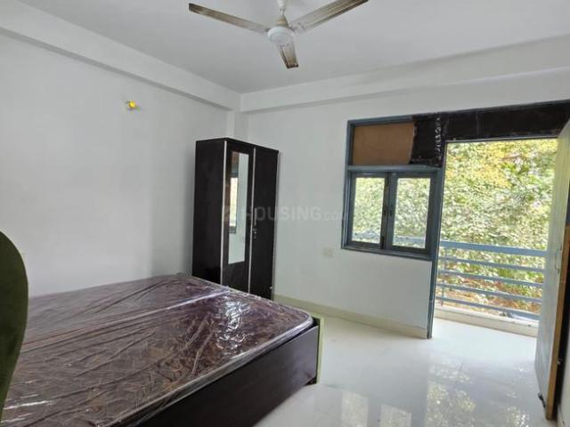 Flat for rent in South Delhi, Deri