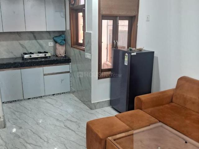 Flat for rent in South Delhi, Deri