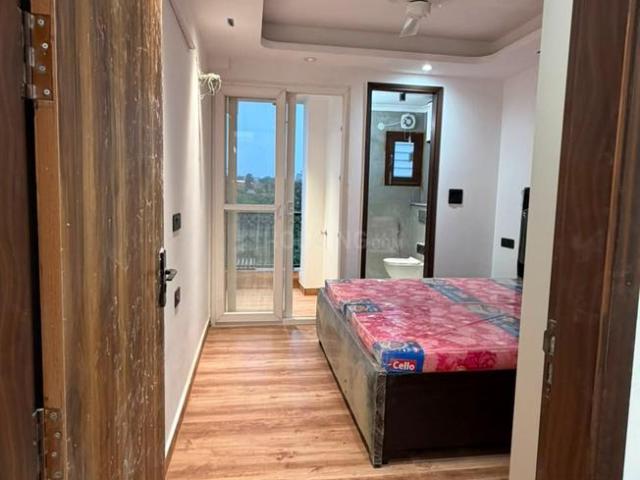 Flat for rent in South Delhi, Deri