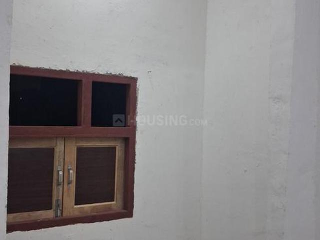 Flat for rent in Deri