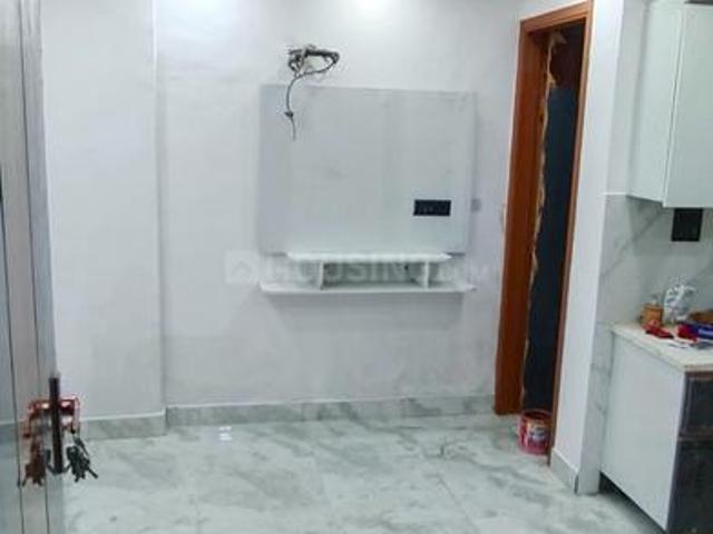Flat for rent in Deri