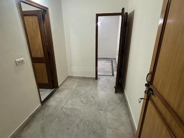 Flat for rent in Deri